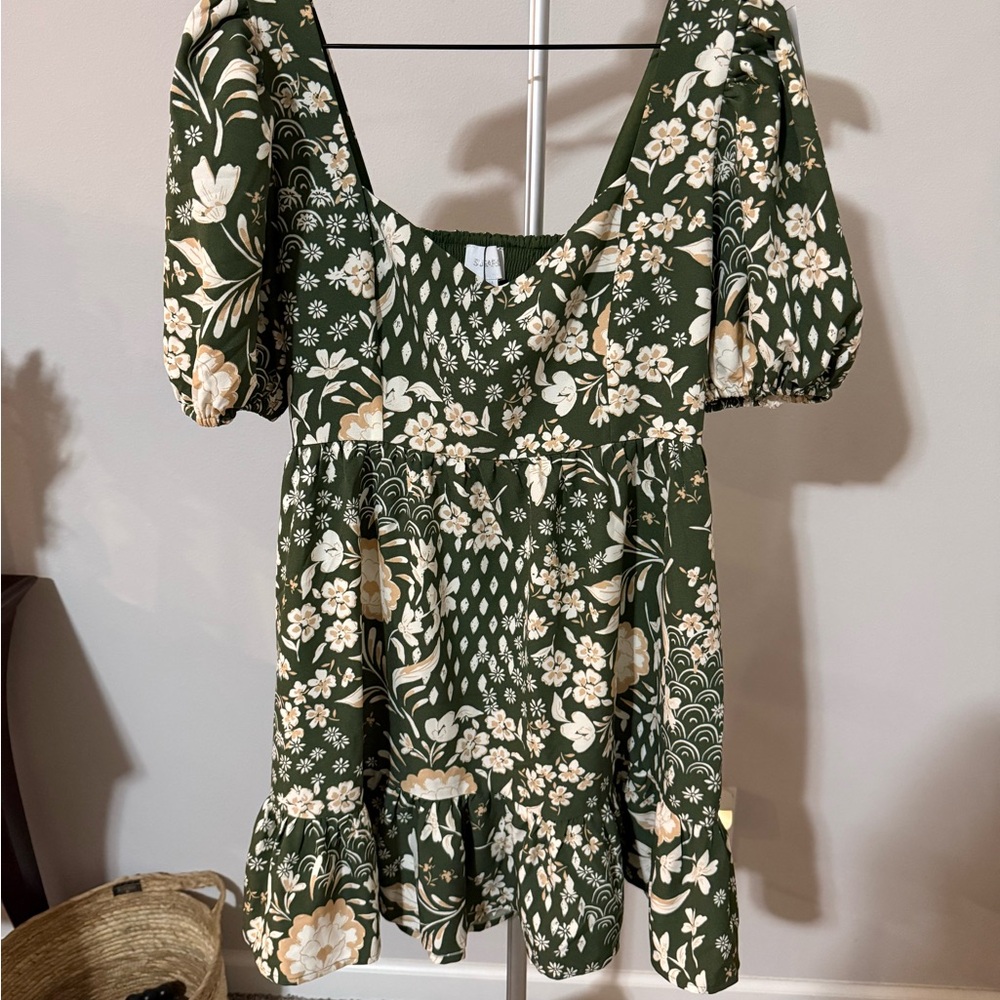 Sugarlips Green Floral Dress with Puff Sleeves size M - Picture 1 of 6